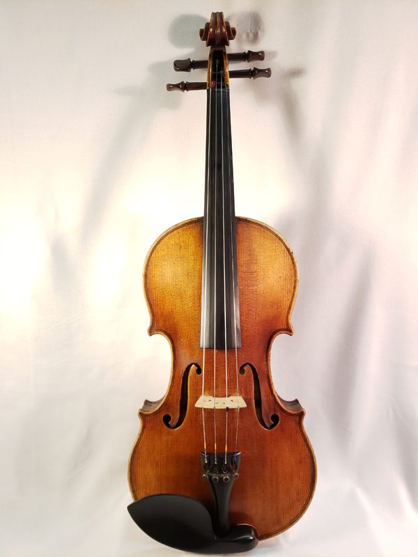 Ernst HEinrich Roth violin 1925 Markneukirchen full length