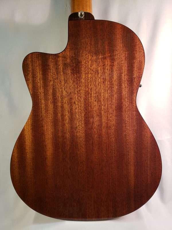 Alvarez AC65CE classical guitar back