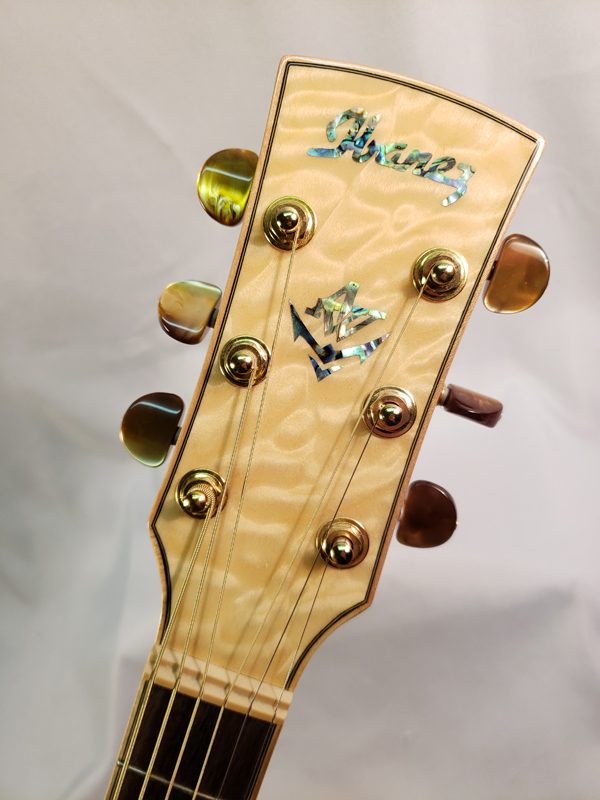 Ibanez Artwood AW700 headstock