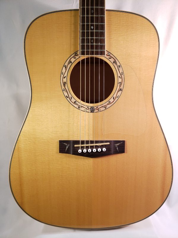 Alvarez Artwood AW700 top