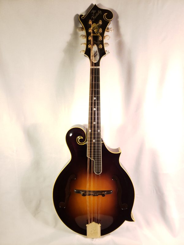 Kentucky KM-5000 Bill Monroe Centennial Mandolin full length